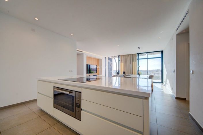 Image No.5-Propriété de 3 chambres à vendre à Malta