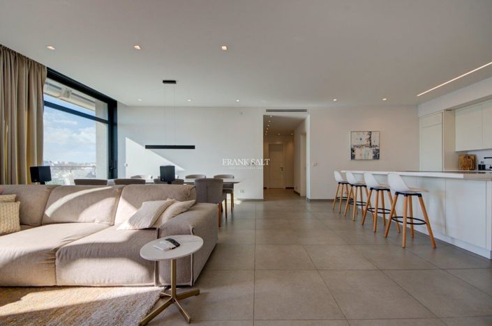 Image No.9-Propriété de 3 chambres à vendre à Malta