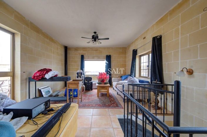 Image No.18-Maison de 5 chambres à vendre à Ghajnsielem