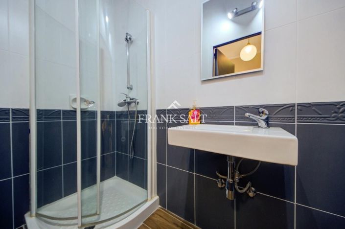 Image No.19-Maison de 5 chambres à vendre à Ghajnsielem