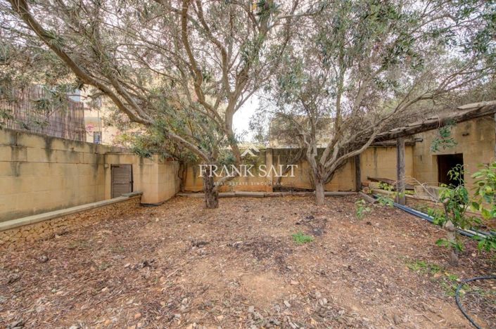 Image No.24-Maison de 5 chambres à vendre à Ghajnsielem