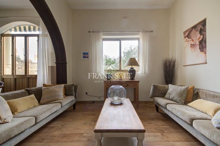 Image No.5-Maison de 5 chambres à vendre à Ghajnsielem