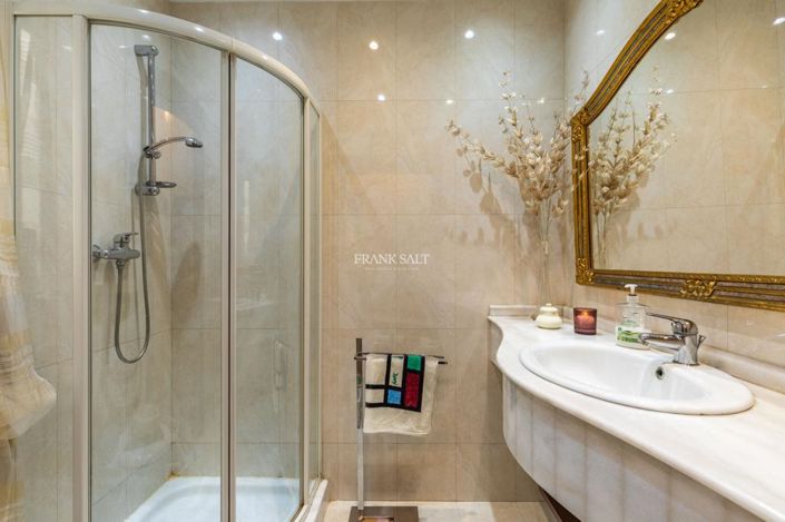 Image No.24-Propriété de 3 chambres à vendre à Sliema