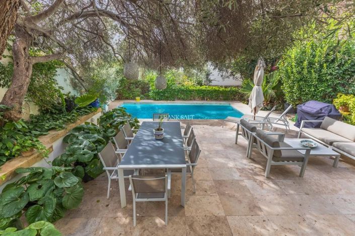 Image No.3-Propriété de 3 chambres à vendre à Sliema