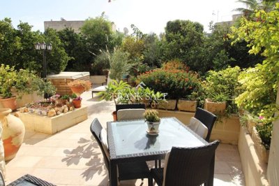 Villa de 4 chambres à vendre à Ta' L-Ibrag