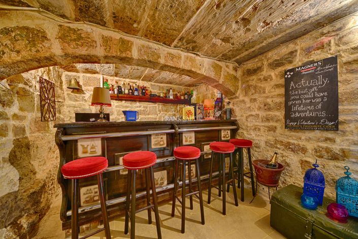 Image No.9-Propriété de 4 chambres à vendre à Zurrieq