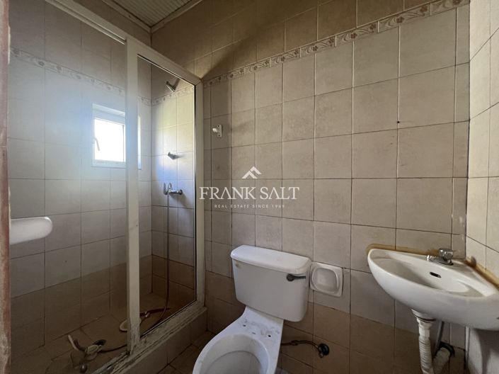 Image No.5-3 Bed Townhouse for sale