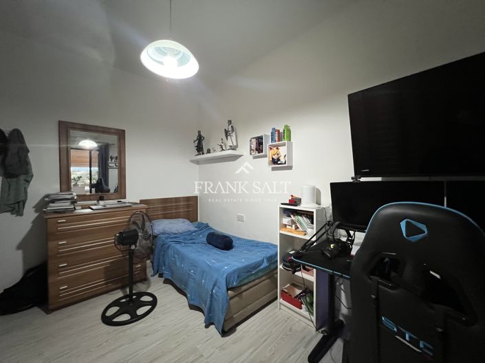 Image No.12-Appartement de 3 chambres à vendre à Zabbar