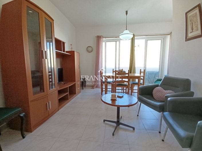 Image No.2-Appartement de 2 chambres à vendre à Marsaskala