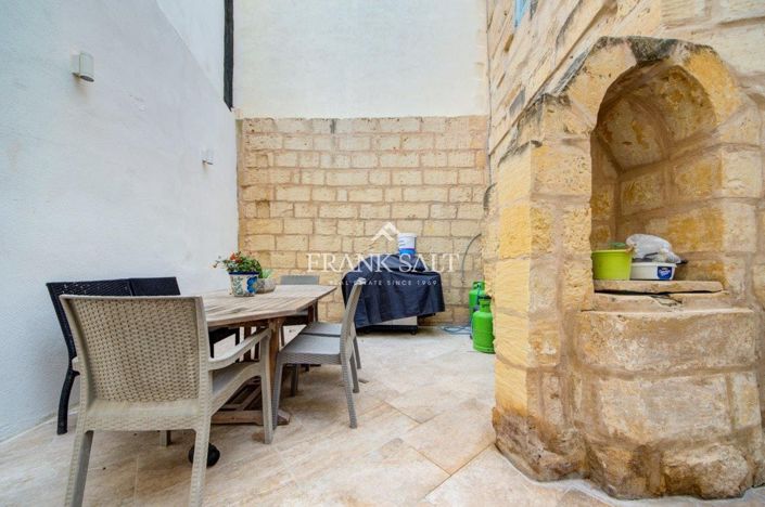 Image No.9-Ferme de 3 chambres à vendre à Malta