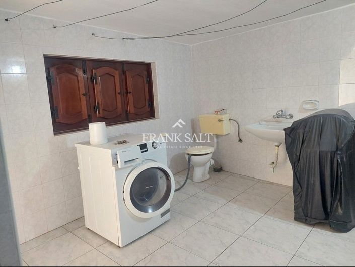 Image No.17-4 Bed Apartment for sale