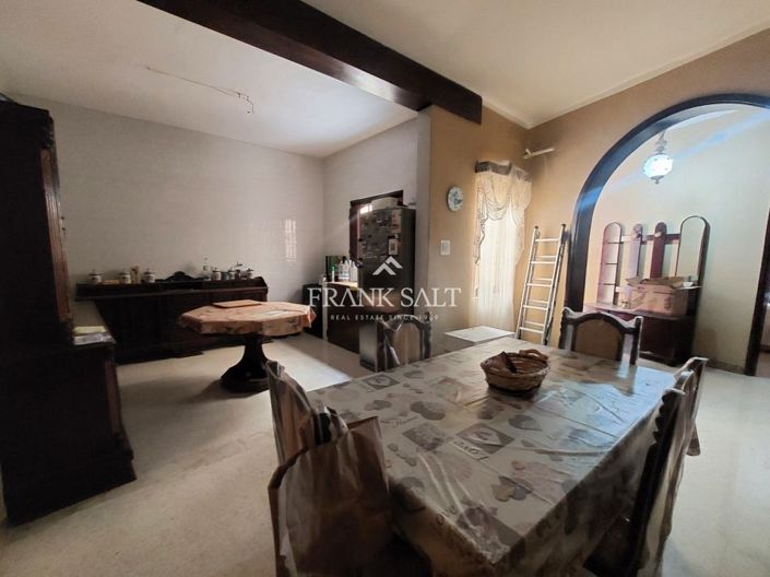 Image No.3-4 Bed Apartment for sale