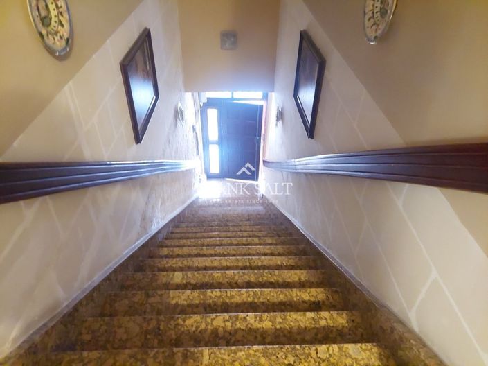 Image No.7-4 Bed Apartment for sale