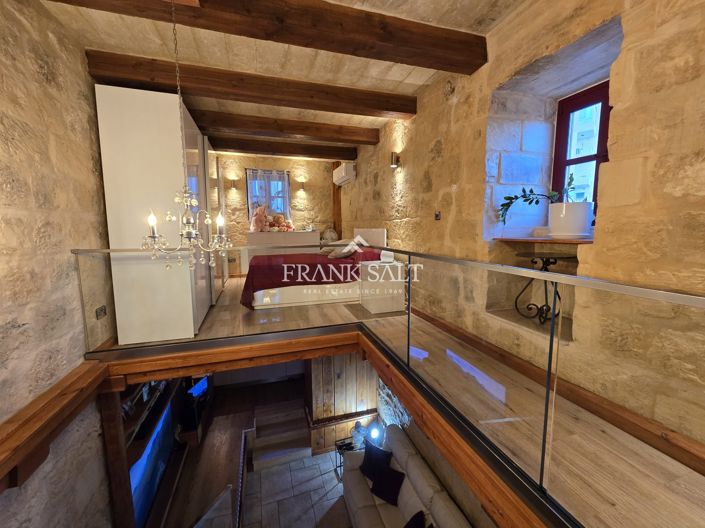 Image No.14-1 Bed Farmhouse for sale