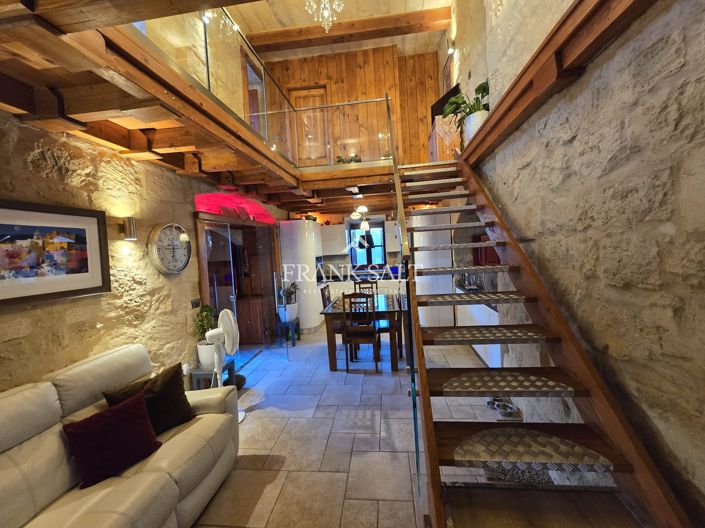 Image No.4-1 Bed Farmhouse for sale