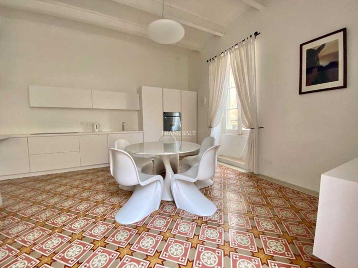 Image No.2-Propriété de 1 chambre à vendre à Valletta