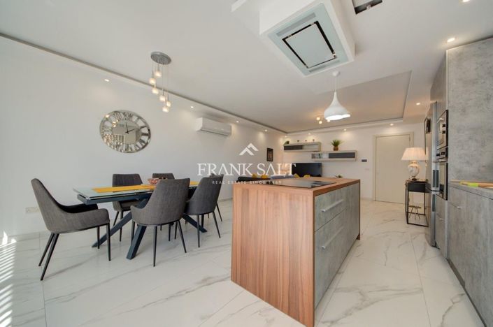 Image No.5-3 Bed Penthouse for sale