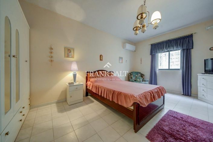 Image No.13-3 Bed Villa for sale