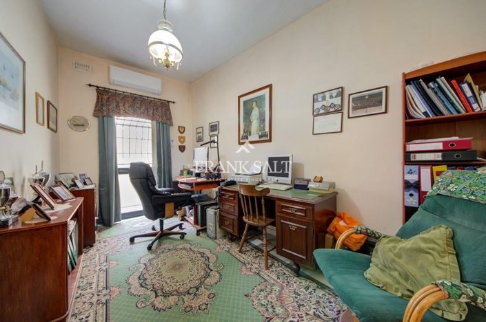 Image No.21-3 Bed Villa for sale