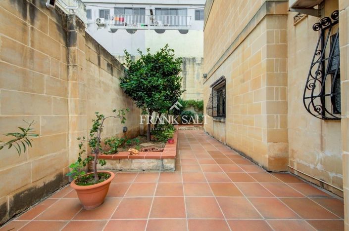 Image No.22-3 Bed Villa for sale