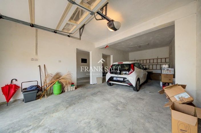 Image No.25-3 Bed Villa for sale