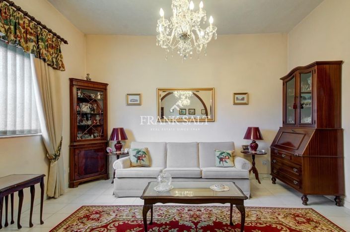 Image No.9-3 Bed Villa for sale