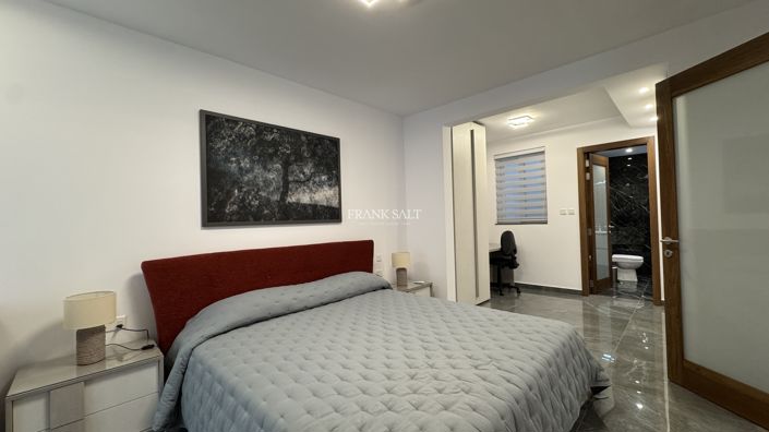 Image No.7-3 Bed Property for sale