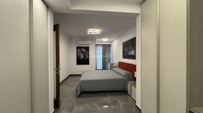 92dbef17-e636-404a-bab0-cc30650f7dda