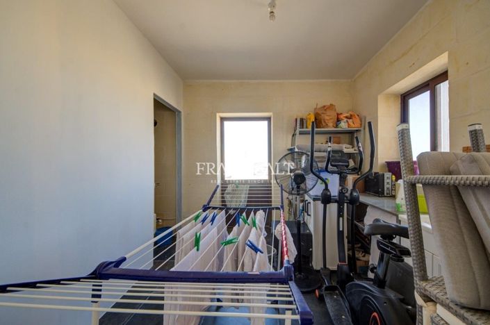 Image No.20-Ferme de 3 chambres à vendre à Xaghra