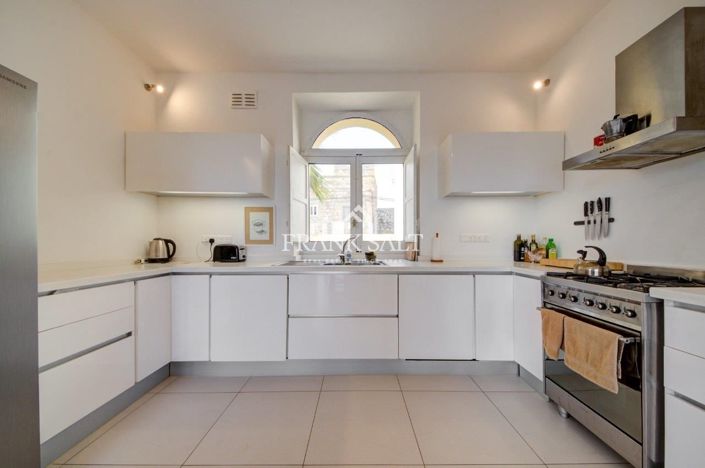 Image No.14-Ferme de 4 chambres à vendre à Xaghra