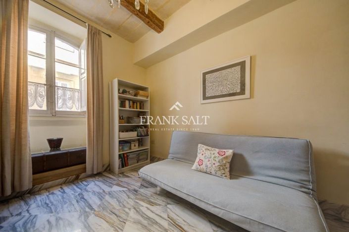 Image No.5-3 Bed Townhouse for sale