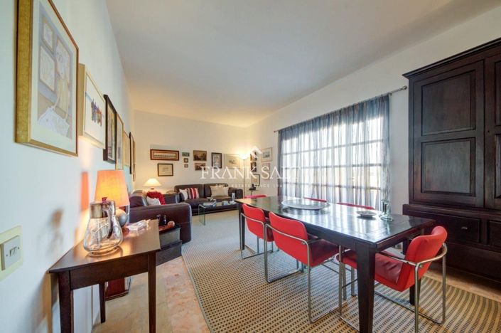 Image No.3-3 Bed Townhouse for sale