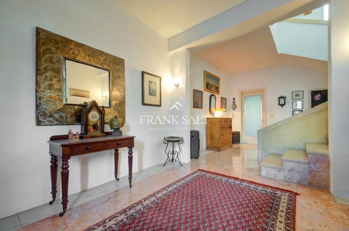 Image No.6-3 Bed Townhouse for sale