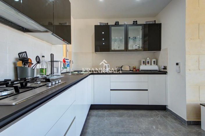 Image No.9-Penthouse de 3 chambres à vendre à Ghajnsielem