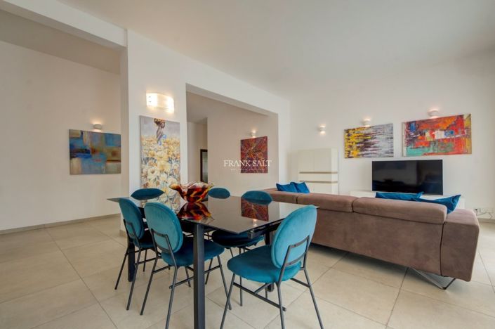 Image No.19-3 Bed Property for sale