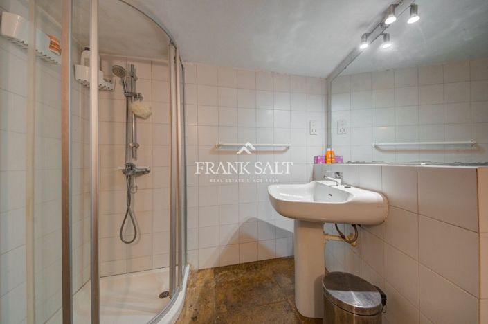 Image No.32-Ferme de 3 chambres à vendre à Malta