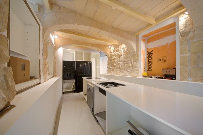 Image No.7-Propriété de 5 chambres à vendre à Naxxar