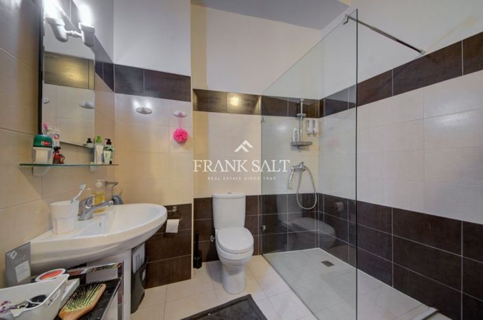 Image No.22-Ferme de 5 chambres à vendre à Naxxar