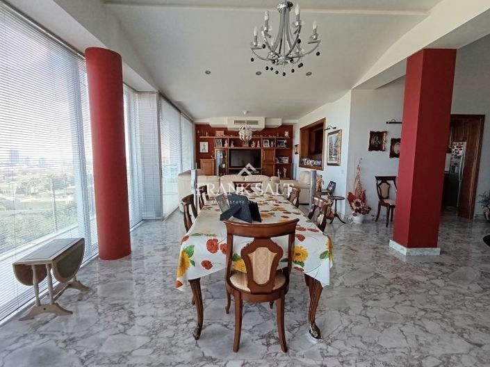 Image No.3-3 Bed Apartment for sale