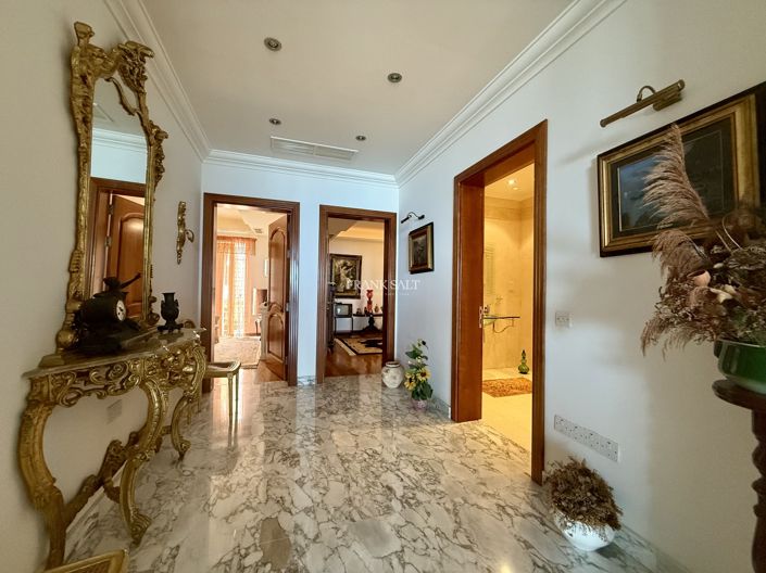 Image No.7-3 Bed Property for sale