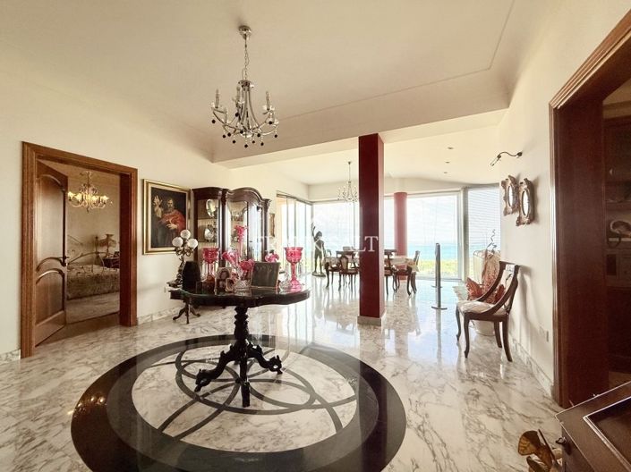 Image No.8-3 Bed Apartment for sale