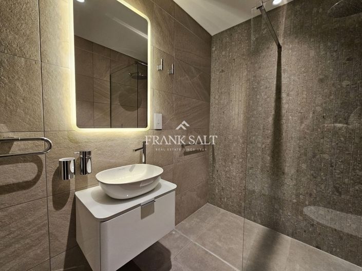 Image No.12-1 Bed Studio for sale