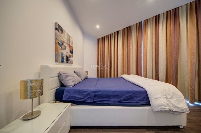 Image No.16-Propriété de 4 chambres à vendre à Sliema