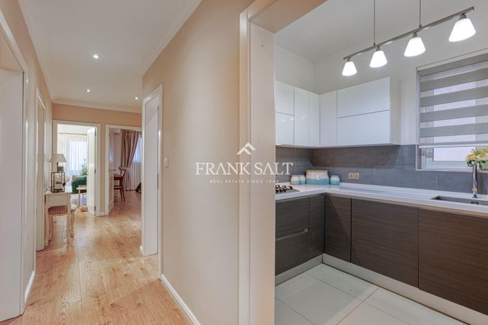 Image No.22-3 Bed Apartment for sale