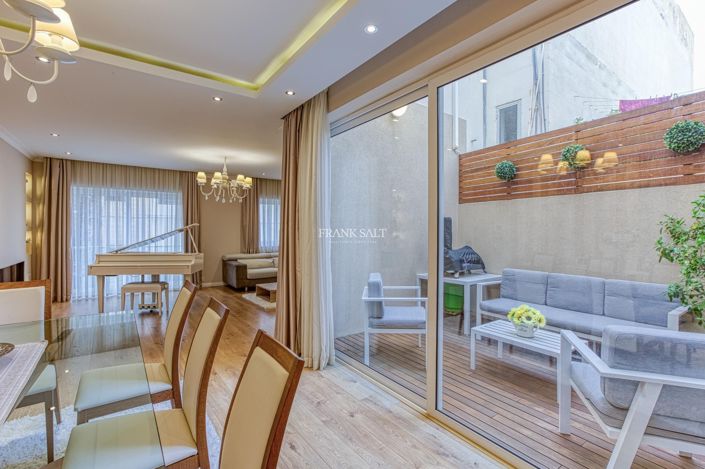 Image No.3-Propriété de 3 chambres à vendre à Bugibba
