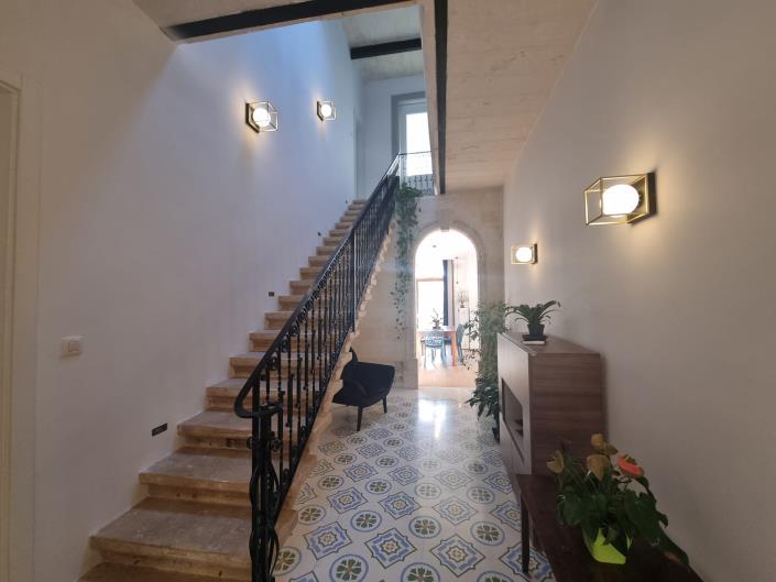 Image No.4-3 Bed Townhouse for sale