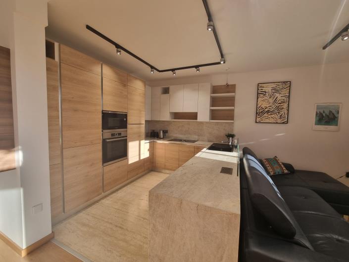 Image No.23-3 Bed Townhouse for sale