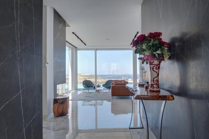 Image No.42-5 Bed Villa for sale