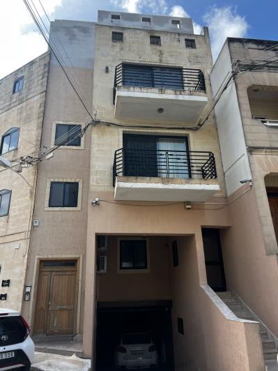 Image No.25-3 Bed Apartment for sale