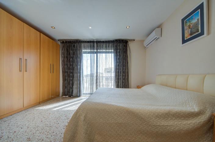 Image No.9-3 Bed Apartment for sale